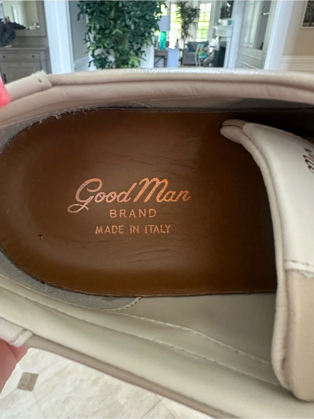 Men's Low-Top Leather Sneakers in Cream